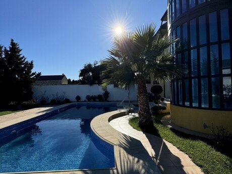 5 otaqlı həyət evi/bağ evi - Bilgəh q. - 400 m²