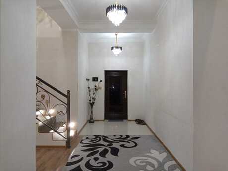 4 otaqlı həyət evi/bağ evi - Maştağa q. - 200 m²