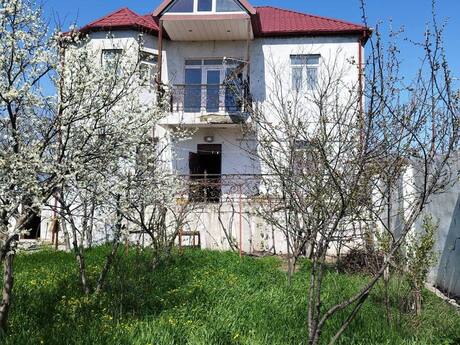 8 otaqlı həyət evi/bağ evi - Xızı - 360 m²