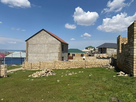 3 otaqlı həyət evi/bağ evi - Sulutəpə q. - 110 m²