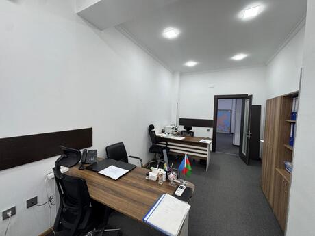 5 otaqlı ofis - 28 May m. - 200 m²