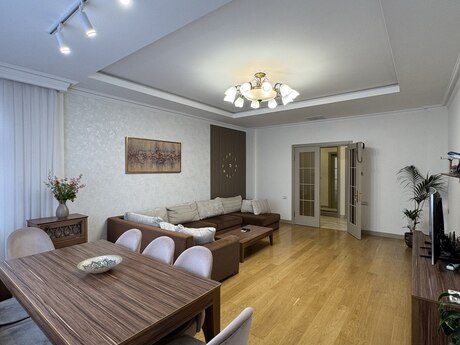3 otaqlı mənzil, 130 m², Nəsimi: 515 000 ₼ 2