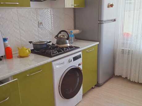 2 otaqlı həyət evi/bağ evi - Masazır q. - 70 m²