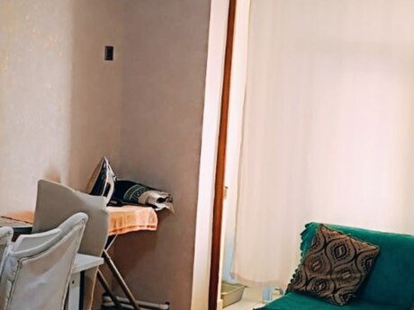 2 otaqlı köhnə tikili - Elmlər Akademiyası m. - 45 m²