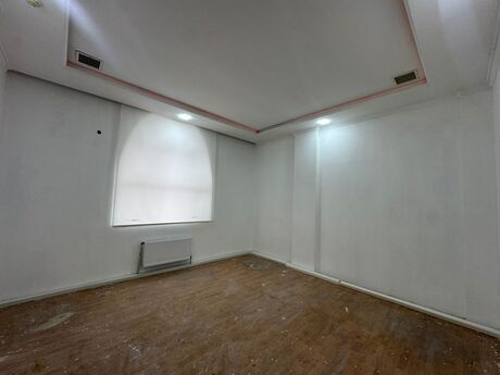 Obyekt - 28 May m. - 730 m²