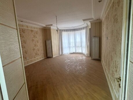 2 otaqlı yeni tikili - 8 Noyabr m. - 70 m²