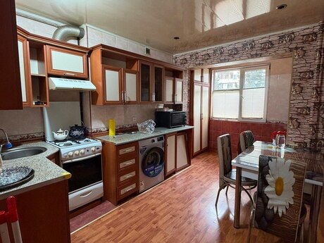 2 otaqlı köhnə tikili - Memar Əcəmi m. - 55 m²