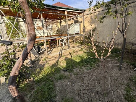 3 otaqlı həyət evi/bağ evi - Xırdalan - 130 m²