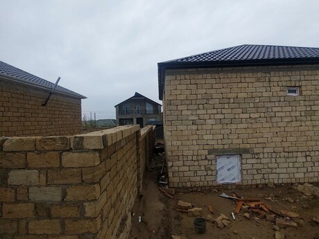 3 otaqlı həyət evi/bağ evi - Mehdiabad q. - 110 m²