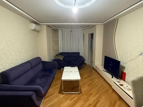 4 otaqlı yeni tikili - 8 Noyabr m. - 130 m²