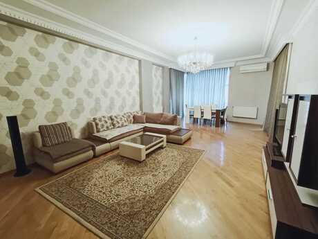 4 otaqlı yeni tikili - 28 May m. - 180 m²