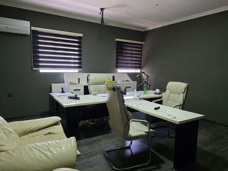 4-комн. офис - м. Азадлыг проспекти - 130 м²
