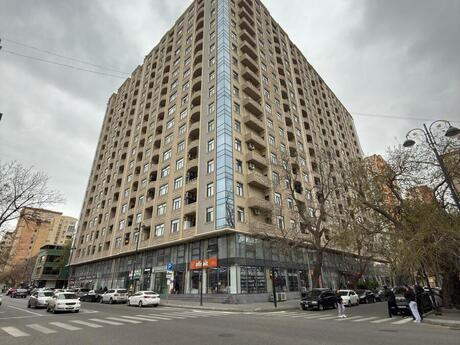 3 otaqlı yeni tikili - 28 May m. - 141 m²