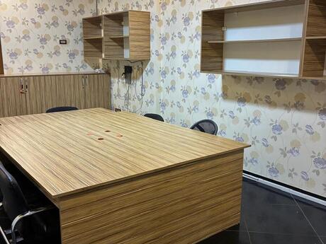 2-комн. офис - м. 28 мая - 82 м²