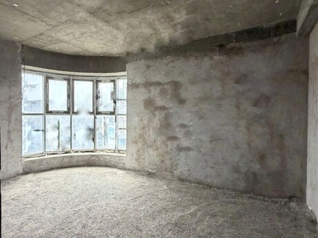 4 otaqlı yeni tikili - Nizami m. - 205 m²