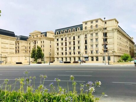 Объявление №6062979 - Баку, пос. Баилова, 2-комн., 60 м², 4/17 этаж