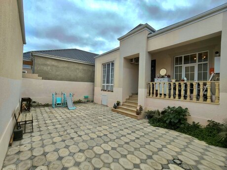 3 otaqlı həyət evi/bağ evi - Məmmədli q. - 70 m²