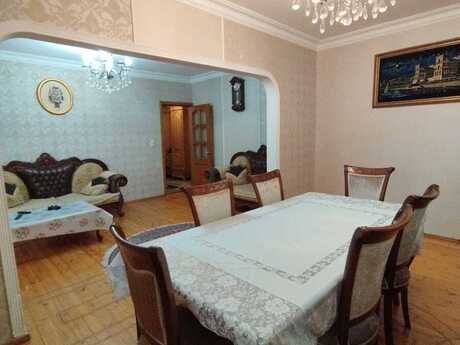 5 otaqlı köhnə tikili - Memar Əcəmi m. - 125 m²