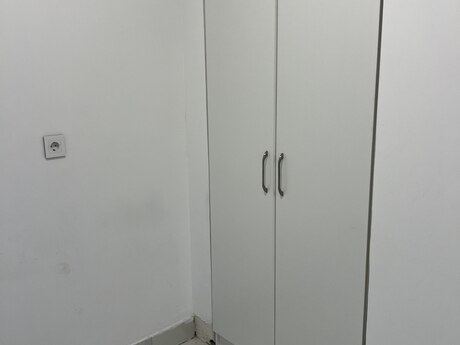 1-комн. офис - м. Ичеришехер - 40 м²