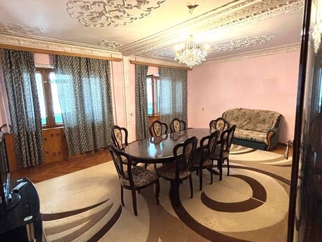 4 otaqlı köhnə tikili - Qara Qarayev m. - 100 m²