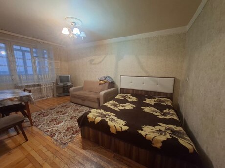 1-комн. вторичка - м. Иншаатчылар - 32 м²