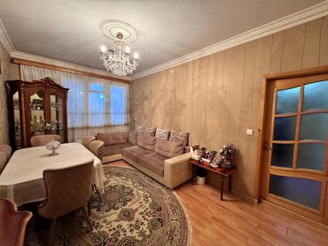 3 otaqlı köhnə tikili - Azadlıq Prospekti m. - 75 m²