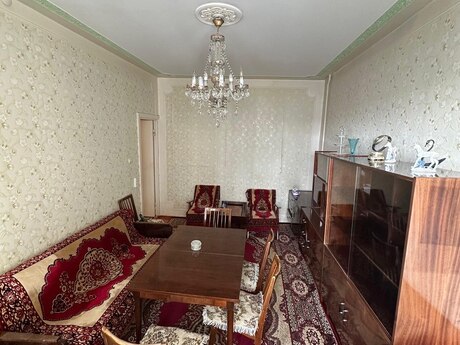 1 otaqlı köhnə tikili - Yeni Günəşli q. - 33.1 m²