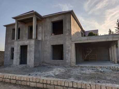 6 otaqlı həyət evi/bağ evi - Mehdiabad q. - 300 m²