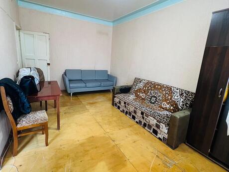1 otaqlı köhnə tikili - Memar Əcəmi m. - 40 m²