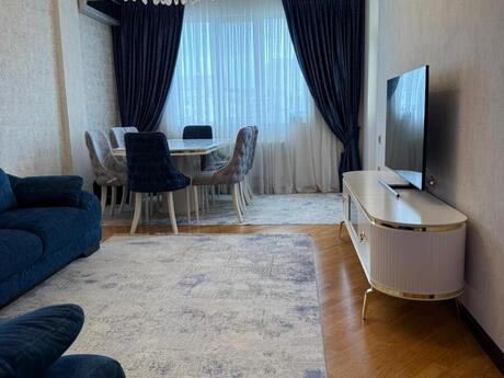2 otaqlı mənzil, 94 m², Bakıxanov: 230 000 ₼ 2