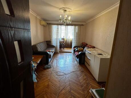 3 otaqlı köhnə tikili - Yasamal r. - 75 m²