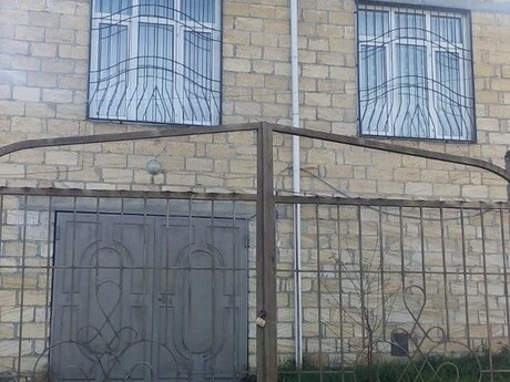 5 otaqlı həyət evi/bağ evi - Quba - 246 m²