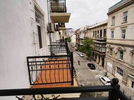 2 otaqlı köhnə tikili - Sahil m. - 55 m²