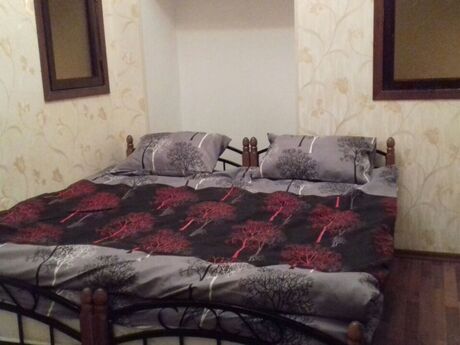 2 otaqlı köhnə tikili - İçəri Şəhər m. - 50 m²