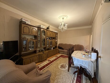 1 otaqlı köhnə tikili - Memar Əcəmi m. - 35 m²
