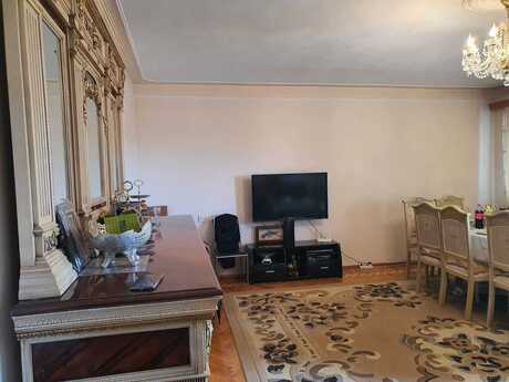 Объявление №6063692 - Баку, пос. Ясамал, 7-комн., 220 м², 9/9 этаж