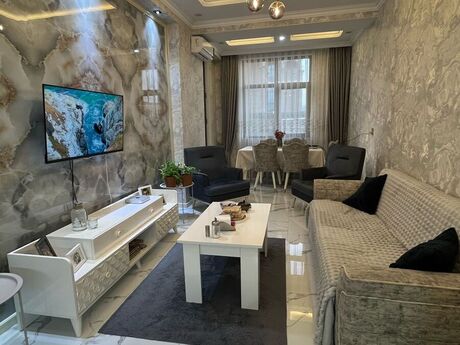 Elan №6063548 - Bakı, Elmlər Akademiyası m., 3 otaqlı, 120 m², 3/16 mərtəbə