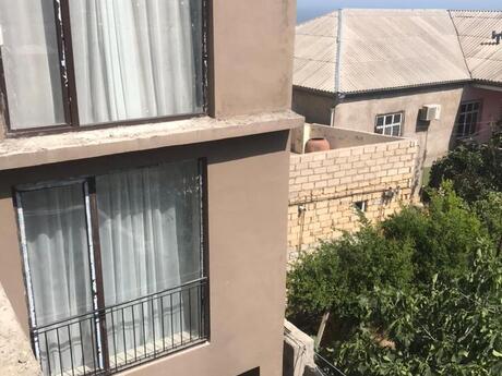 6 otaqlı həyət evi/bağ evi - Badamdar q. - 360 m²