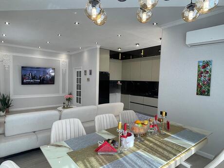 3 otaqlı mənzil, 112 m², Triumph Palace: 399 000 ₼ 4