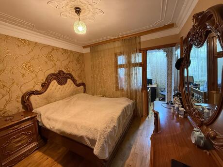 3 otaqlı köhnə tikili - Əhmədli m. - 60 m²