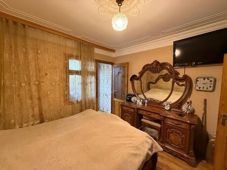 3 otaqlı köhnə tikili - Əhmədli m. - 60 m²