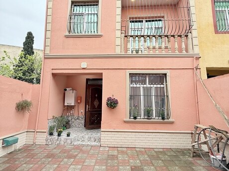 4 otaqlı həyət evi/bağ evi - Xırdalan - 140 m²