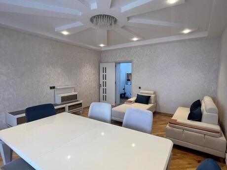 2 otaqlı köhnə tikili - İçəri Şəhər m. - 80 m²