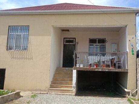 3 otaqlı həyət evi/bağ evi - Sulutəpə q. - 115 m²