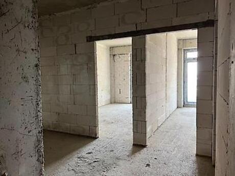 Obyekt - Yasamal r. - 611 m²