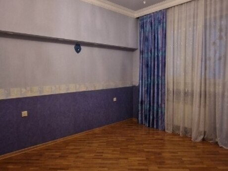 3 otaqlı yeni tikili - 8 Noyabr m. - 130 m²