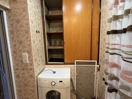 1 otaqlı köhnə tikili - Neftçilər m. - 32 m²