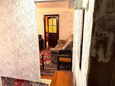 2 otaqlı köhnə tikili - Neftçilər m. - 42 m²