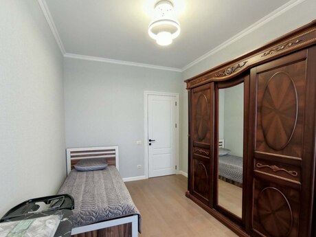 3 otaqlı yeni tikili - Yasamal r. - 80 m²