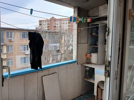 3 otaqlı köhnə tikili - Memar Əcəmi m. - 60 m²
